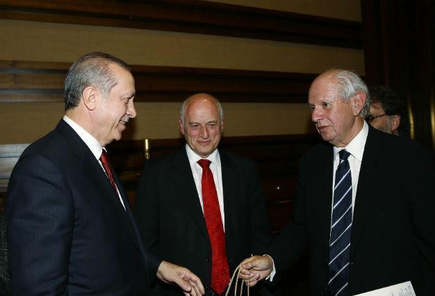 Turkish president hosts leading Jewish delegation