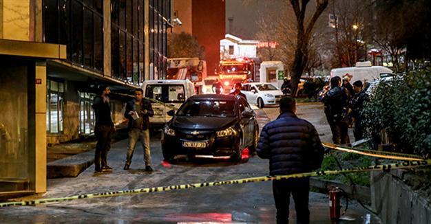 Two pro-govt newspaper offices in Istanbul vandalized by gunmen