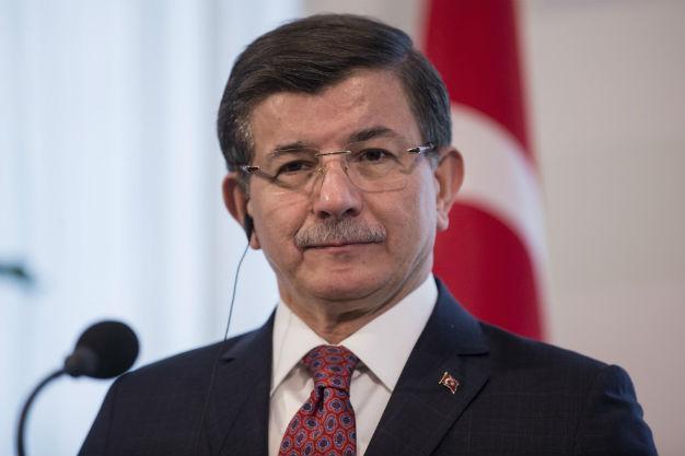 PM Davutoğlu warns YPG, says Turkey will ‘do what’s necessary’