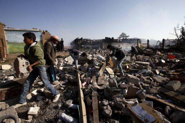 Saudi Arabia warns UN, aid workers to leave rebel-held areas in Yemen