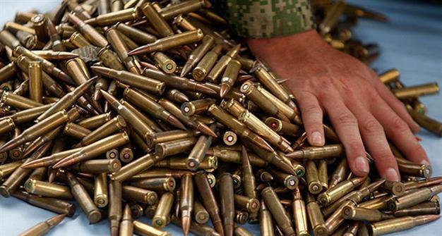 Three Britons arrested at Turkish border