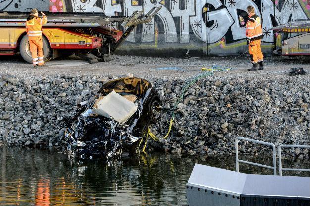 British indie band die in Swedish car crash