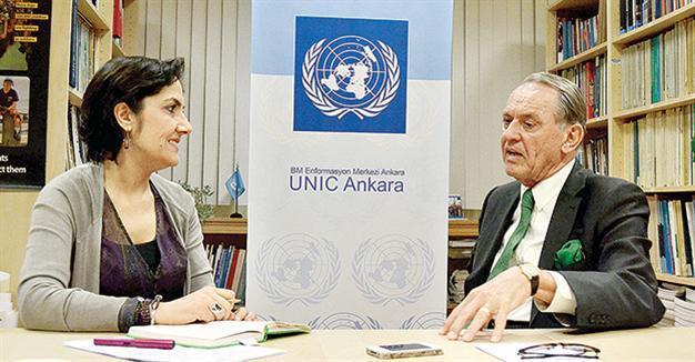 UN official praises open door policy for Syrians