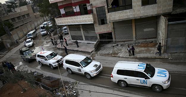 UN air drops aid to Syrias Deir al-Zor, success uncertain