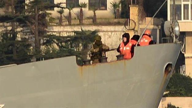 ‘Provocative’ Russian warship traverses Bosphorus again