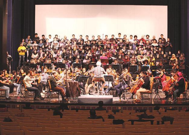 Turkish maestro chosen as ‘principal guest conductor’ for Iranian symphony orchestra