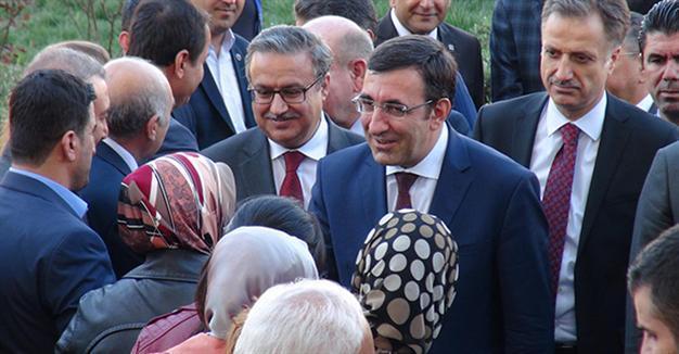 Development minister visits clash-stricken Silopi
