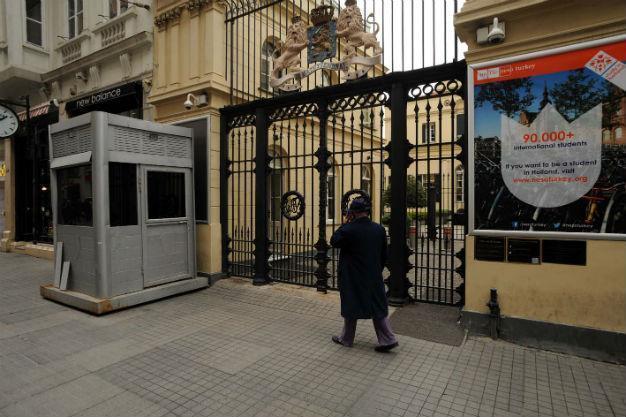 Dutch consulate in Istanbul closed over ‘terror threats’