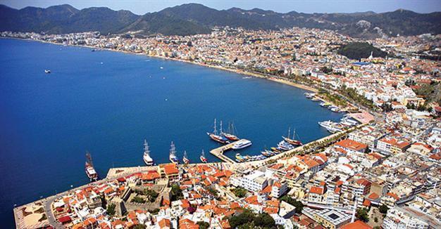 25 percent of foreign investments in real estate