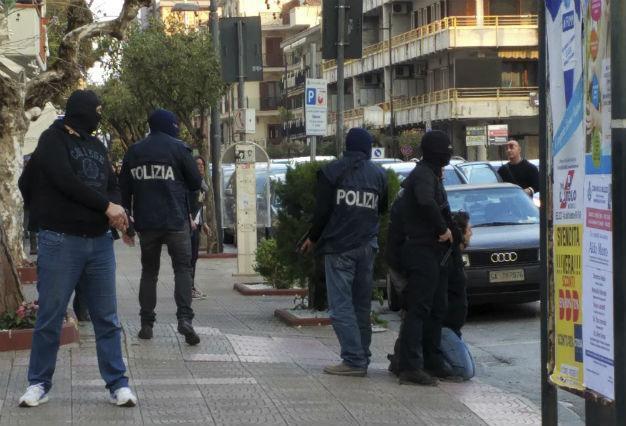 Algerian arrested in Italy as Belgium attack investigation widens