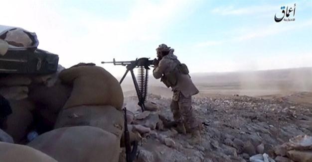 After reverses, ISIL attacks Syrian forces near Damascus