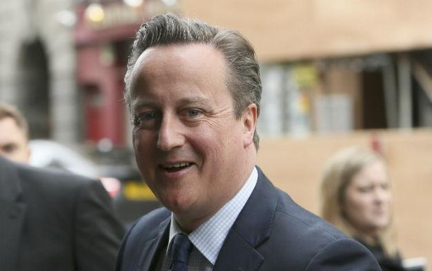 Hit by Panama row, UKs Cameron announces new tax evasion law