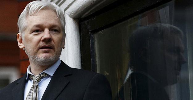 Swedish prosecutors argue for upholding Assange arrest warrant