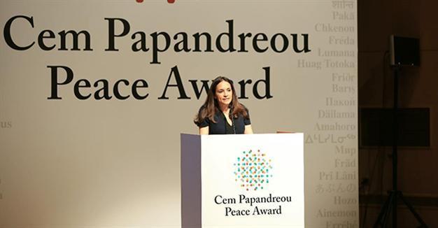 First ‘Cem-Papandreu International Peace Award’ ceremony held in Istanbul