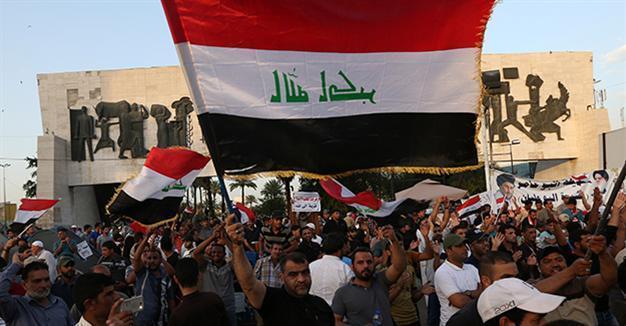 More followers of Iraqi Shiite cleric join rally in Baghdad