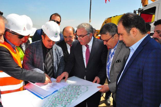 State housing agency TOKİ building three ‘container cities’ for Syrians in south Turkey