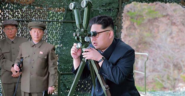 UN slams N. Korea missile launch, Obama rejects test offer