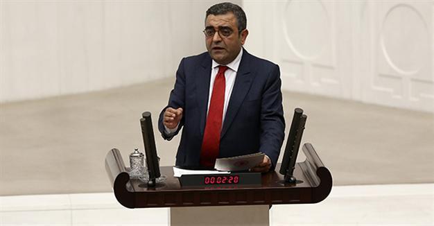 Turkey’s main opposition seeks parliament initiative as Syria rockets repeatedly hit border town