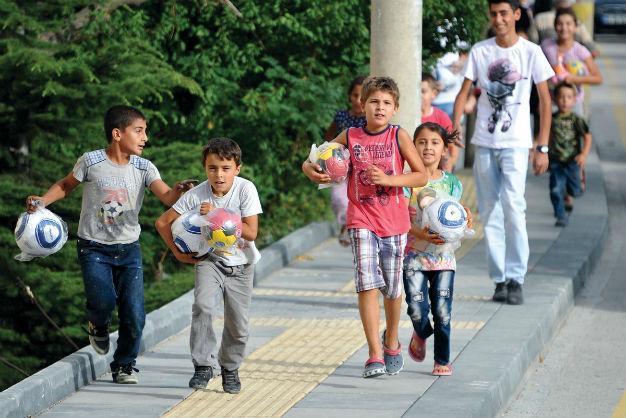 One-third of children live in materially deprived households in Turkey: Research