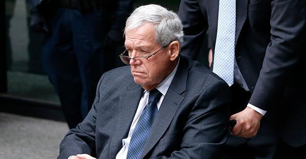 Ex-US speaker Hastert sentenced to 15 months