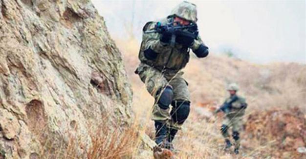 Turkey shoots three ISIL militants attempting to cross border into Syria