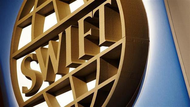 Iranian banks reconnected to global payments network