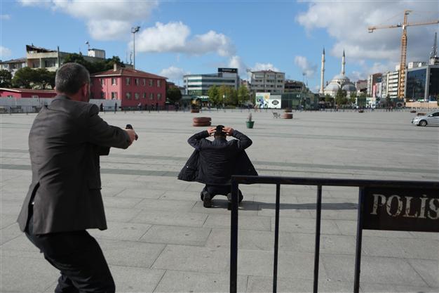 Two more detained over gun attack on journalist Can Dündar