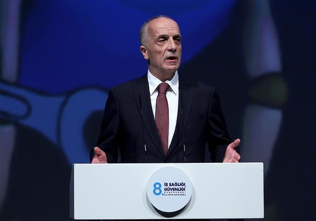 Turkey has 800,000 child workers, says union head