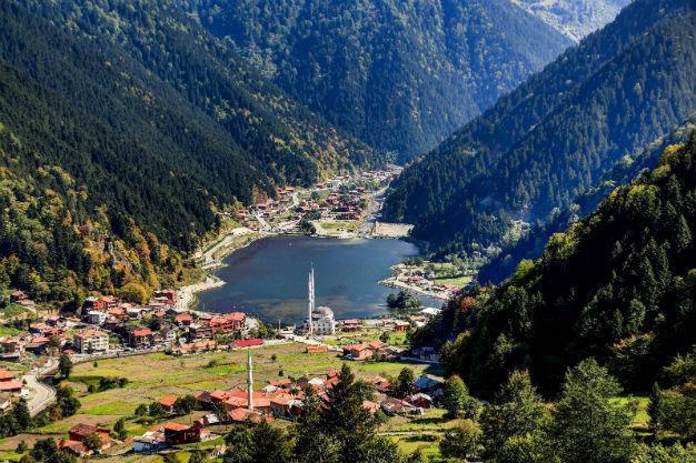 Half of Uzungöl faces charges over illegal hotels amid Arab tourist influx
