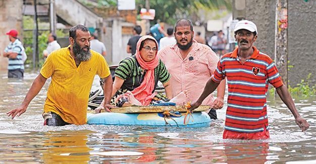 Over 200 families feared buried by landslides in Sri Lanka
