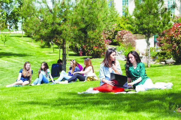 More than half of Turkish youth happy: TÜİK report