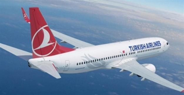 Turkish Airlines plane in Istanbul searched after bomb threat