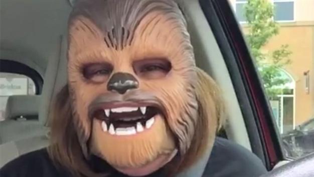 Chewbacca mom conquers cyberspace with laughing jag