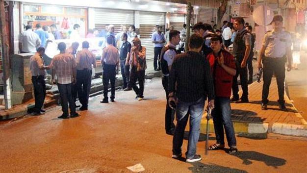 4 wounded, 4 detained in fight over tea glass in Turkey’s southeast
