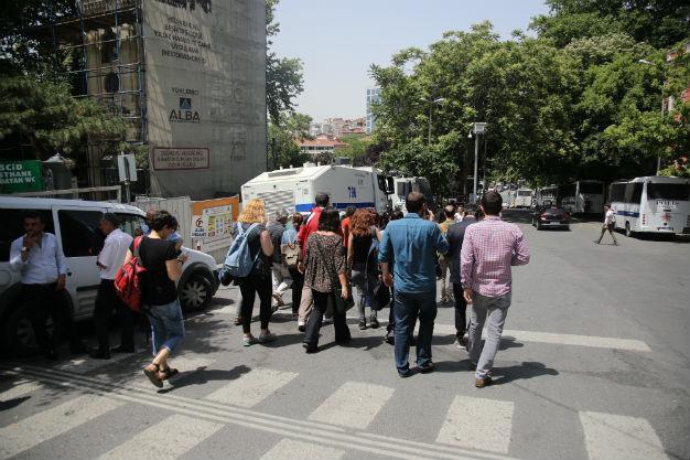 15 Chamber of Architects members detained in evacuation of Istanbul’s Yıldız Palace