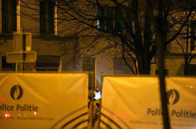 Brussels police kill gunman in Paris attacks raid