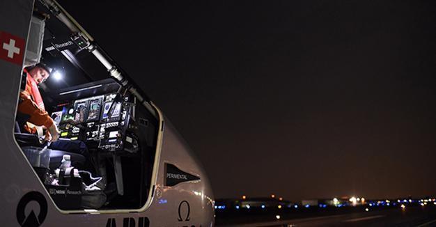 Solar Impulse lands in Pennsylvania on record-breaking flight