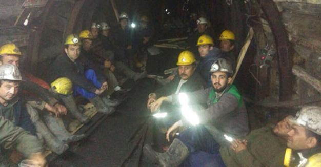 Hunger-striking miners entomb selves in mine amid health concerns in Turkey