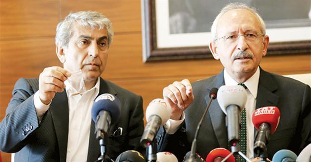 Main opposition head Kılıçdaroğlu faces protests at police officers’ funeral in Istanbul