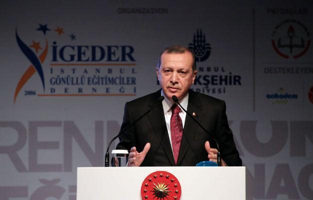 Erdoğan recalls historical struggles in call for Turkey to stand up against terror
