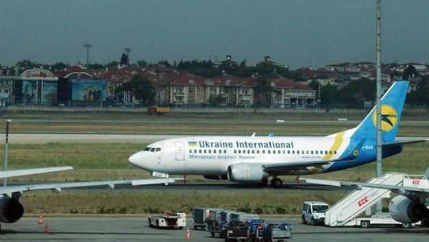 Bomb conversation delays flight in Turkey