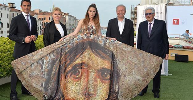 Mosaic Road Project moves to Venice