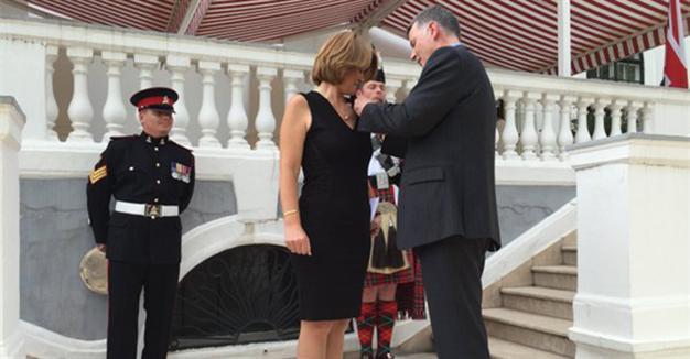 Queen awards Turkish woman for support to victims of sexual assault