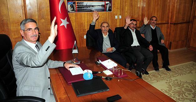 People in Turkish district disown Turkish-origin German MP