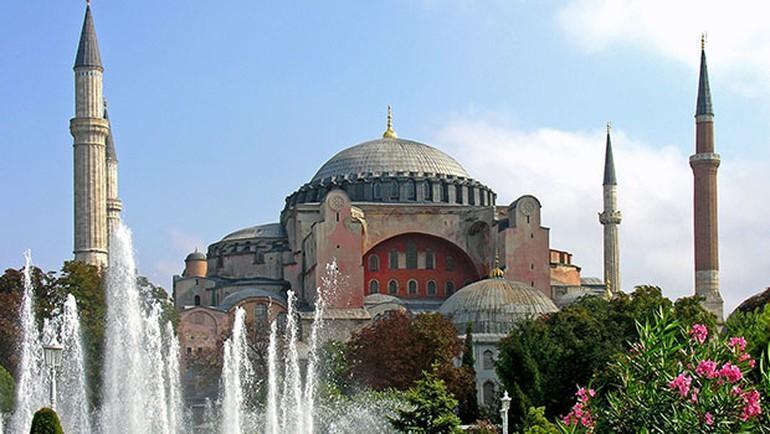 10 must see attractions on Istanbul’s historic peninsula