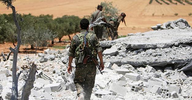 Thousands of civilians under siege in Manbij
