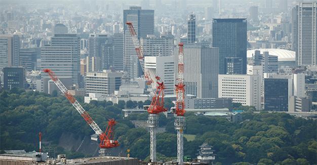 Fitch cuts outlook on Japan over sales-tax delay