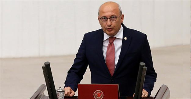 CHP asks Turkey’s education minister about teacher probed for distributing UNCRC