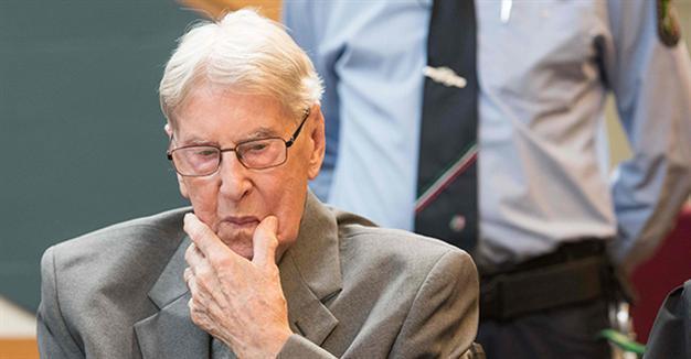 Ex-SS guard convicted for complicity at Auschwitz