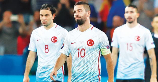 Turkey faces do-or-die match against Czech Republic